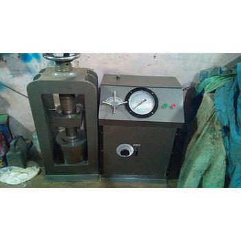 Electric Cube Testing Machine Dial Gauge Type